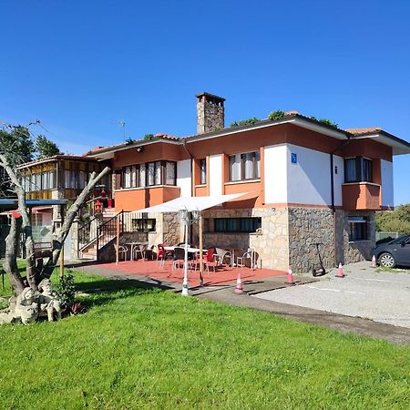 Villa Family House Gijón Exterior foto